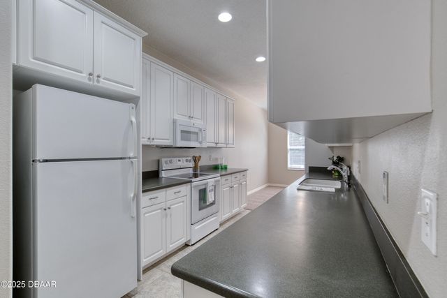 39 Bella Vita Way, Ormond Beach, FL 32174