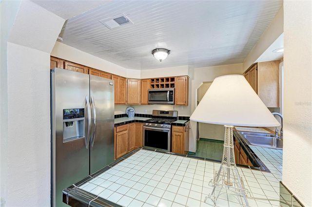 401 27TH STREET W, Bradenton, FL 34205