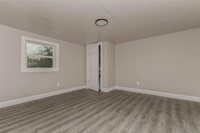 511 Wagers St, Conroe, TX 77301