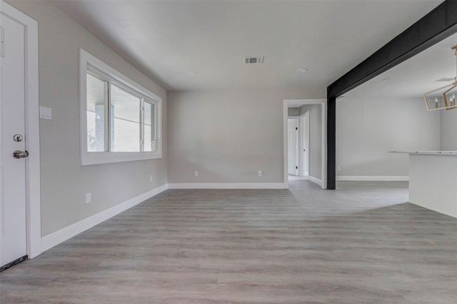 511 Wagers St, Conroe, TX 77301