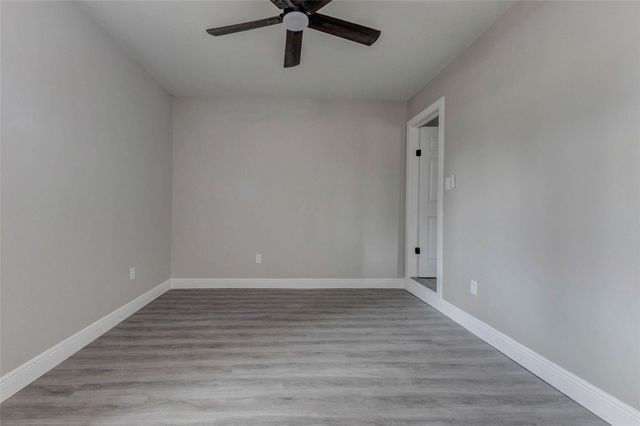 511 Wagers St, Conroe, TX 77301