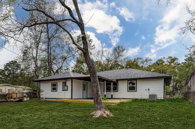 511 Wagers St, Conroe, TX 77301