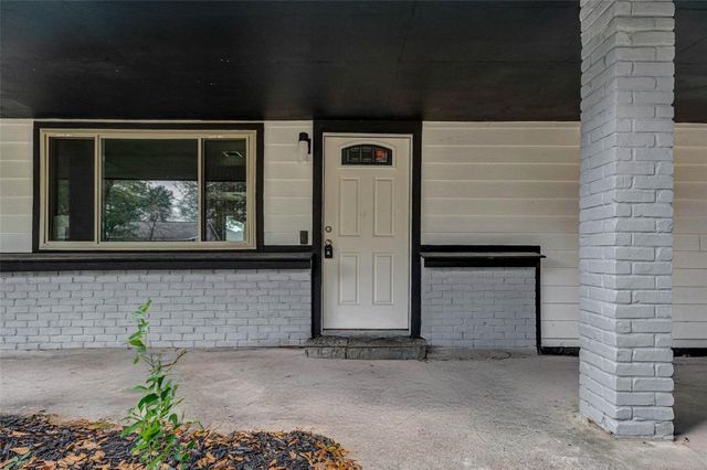 511 Wagers St, Conroe, TX 77301