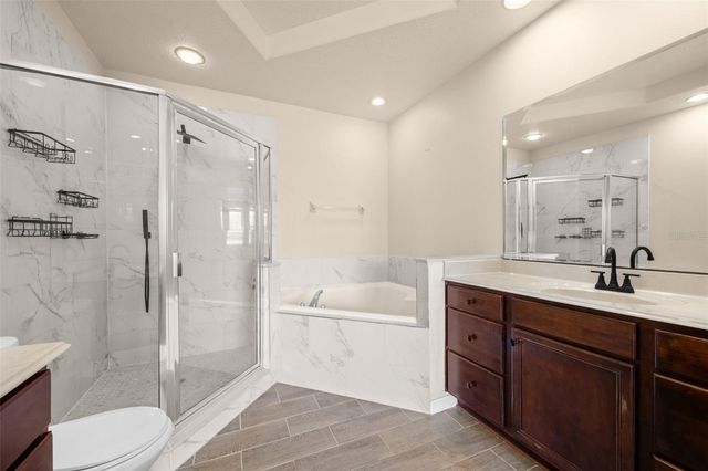 2017 GOLD SPRING COVE, Kissimmee, FL 34743