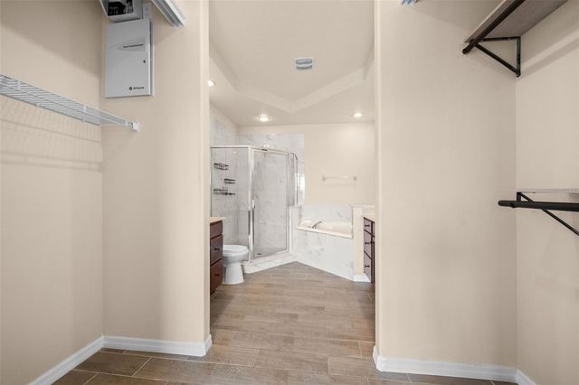 2017 GOLD SPRING COVE, Kissimmee, FL 34743