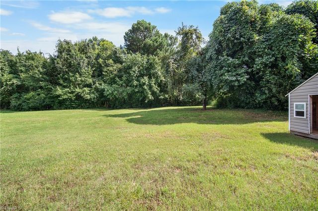 270 Bremen Garden Drive, Lexington, NC 27295