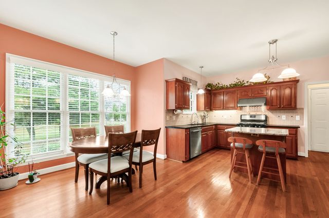 9474 Foothills Dr, Brentwood, TN 37027