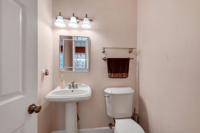 9474 Foothills Dr, Brentwood, TN 37027