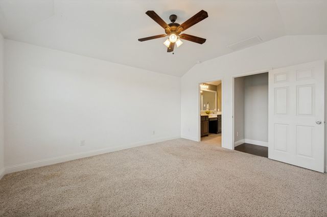 1217 Roadrunner Drive, Little Elm, TX 75068