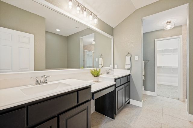 1217 Roadrunner Drive, Little Elm, TX 75068