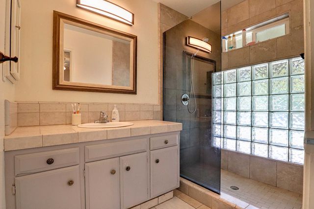 4768 E Gettysburg Avenue, Fresno, CA 93726