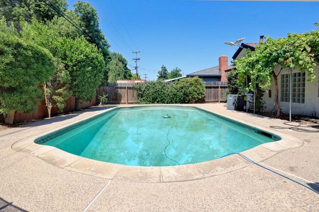 4768 E Gettysburg Avenue, Fresno, CA 93726