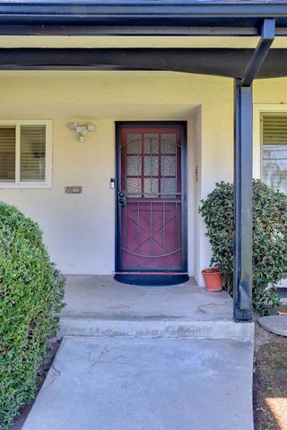 4768 E Gettysburg Avenue, Fresno, CA 93726