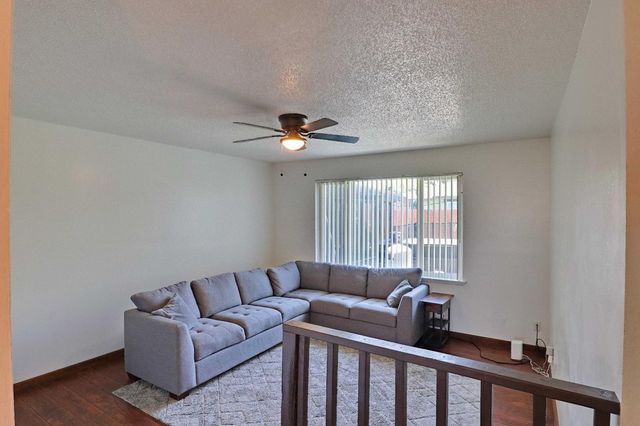 4768 E Gettysburg Avenue, Fresno, CA 93726
