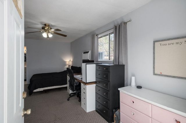 5443 E Saginaw Way, Fresno, CA 93727