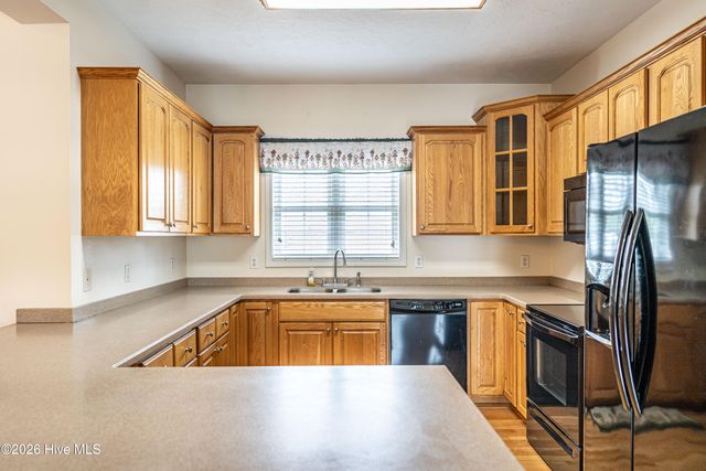 104 Trestle Street, Hamlet, NC 28345