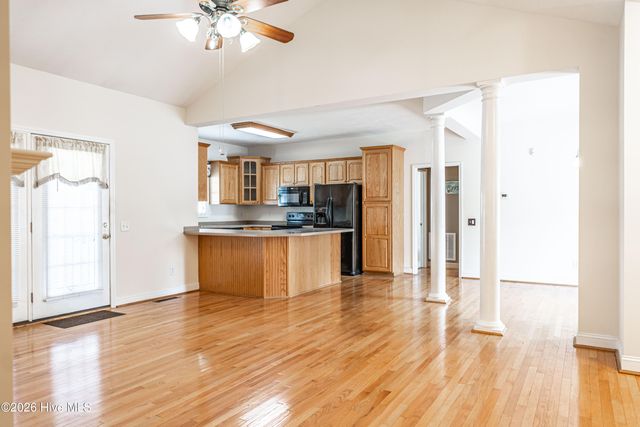 104 Trestle Street, Hamlet, NC 28345
