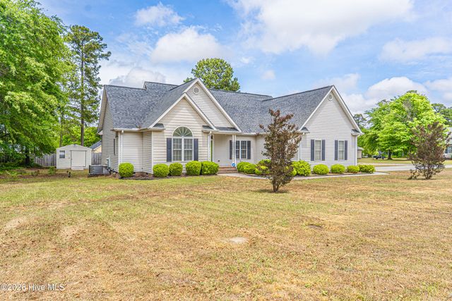 104 Trestle Street, Hamlet, NC 28345
