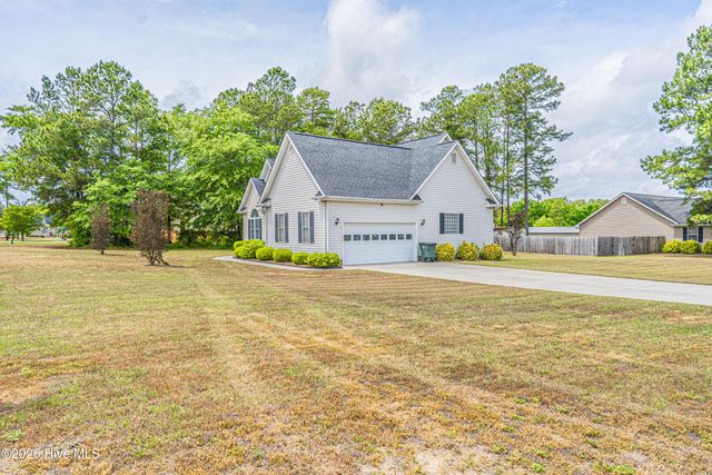104 Trestle Street, Hamlet, NC 28345