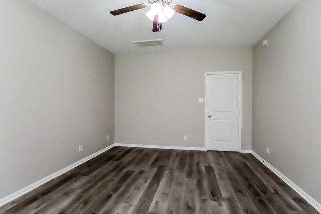 614 Companion Drive, Crosby, TX 77532