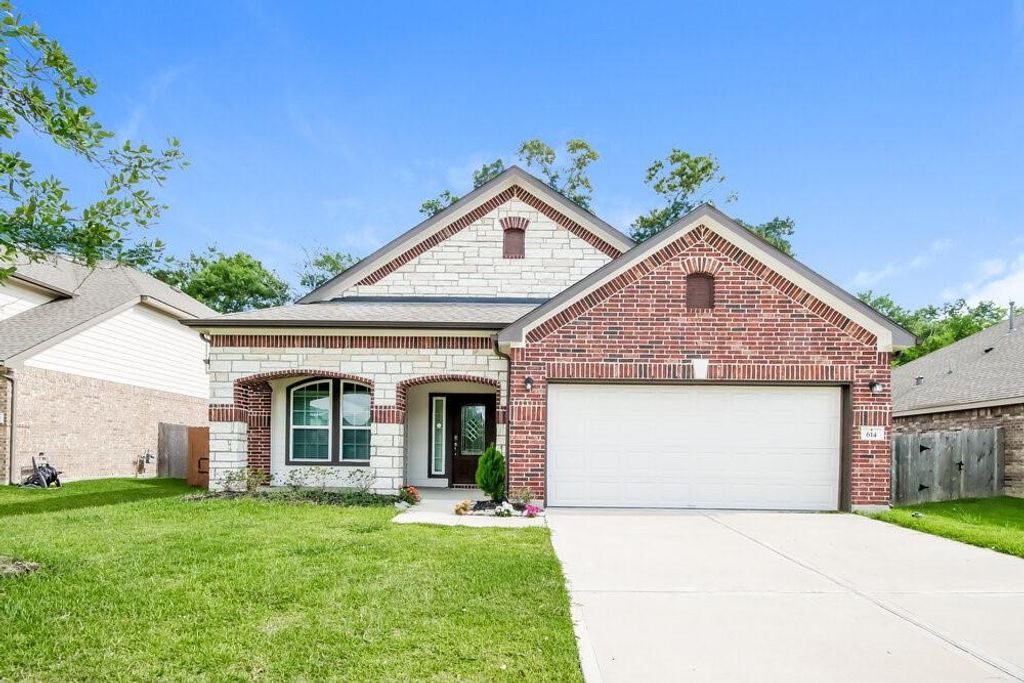 614 Companion Drive, Crosby, TX 77532