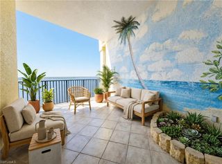 2797 First ST 2002, Fort Myers, FL 33916