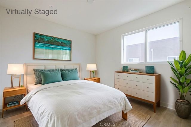 12800 N Watt Lane D, Sylmar, CA 91342