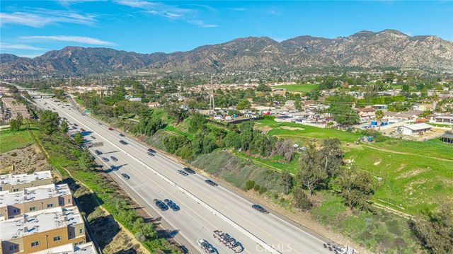 12800 N Watt Lane D, Sylmar, CA 91342