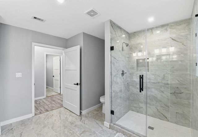 5120 Avenue U, Galveston, TX 77551