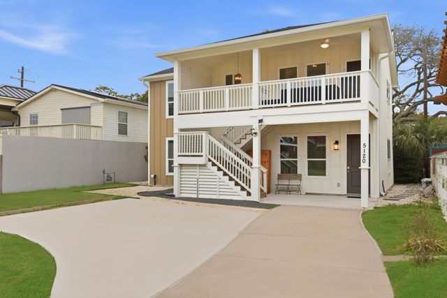 5120 Avenue U, Galveston, TX 77551