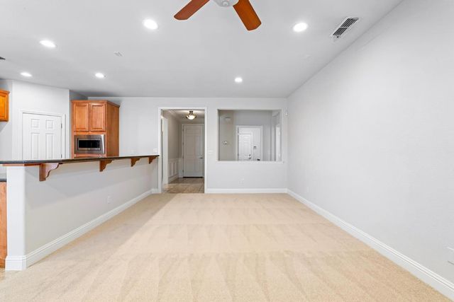 2314 Shadow Berry Dr, Manteca, CA 95336