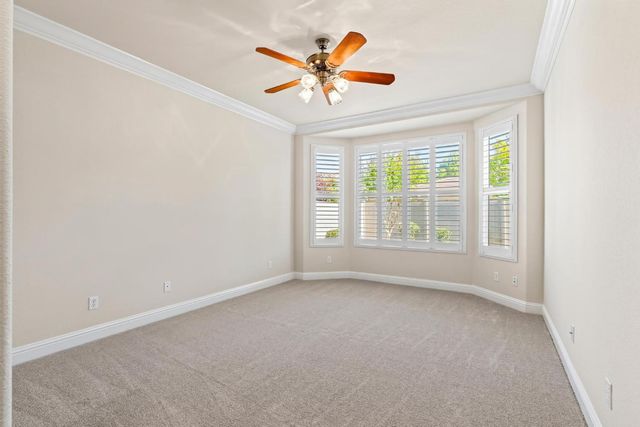 2314 Shadow Berry Dr, Manteca, CA 95336