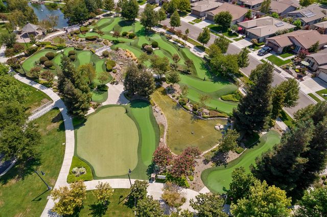 2314 Shadow Berry Dr, Manteca, CA 95336
