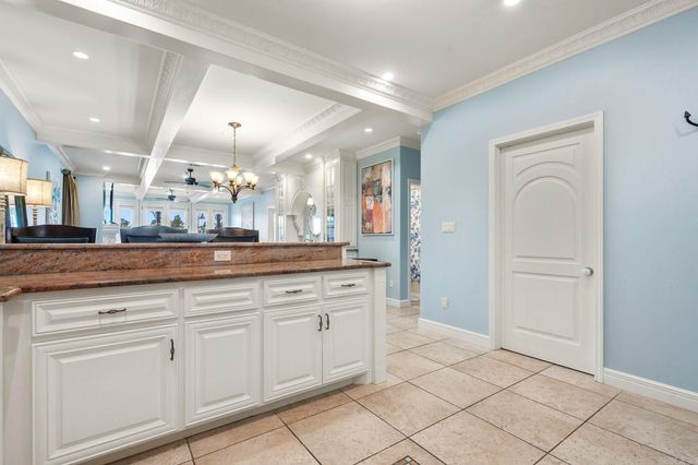 106 Grand Isle Dr., Unit 1F, Hot Springs, AR 71913