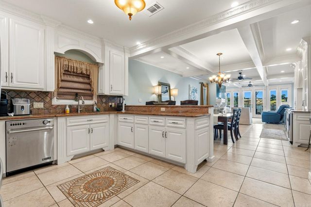 106 Grand Isle Dr., Unit 1F, Hot Springs, AR 71913