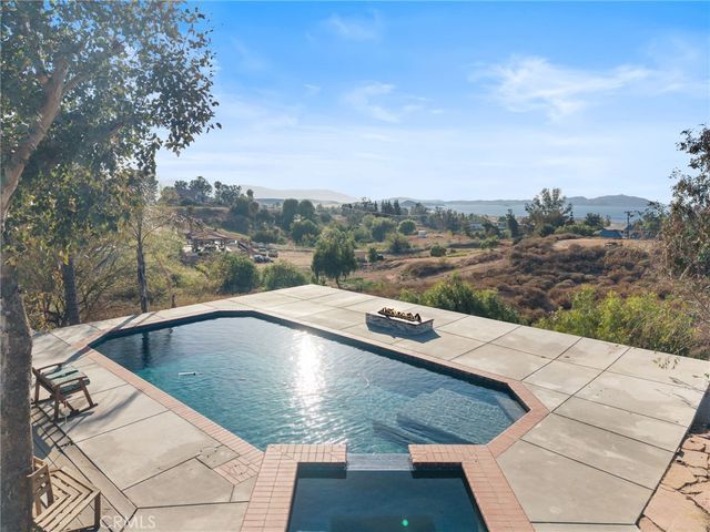 20204 Lakeridge, Perris, CA 92570