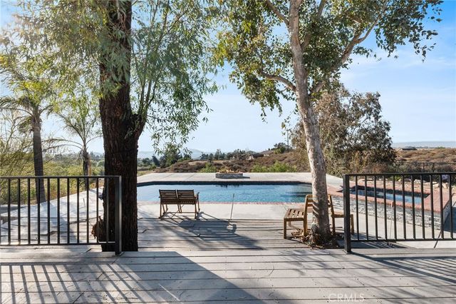 20204 Lakeridge, Perris, CA 92570