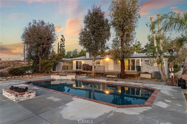 20204 Lakeridge, Perris, CA 92570