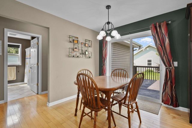 100 Farwell Drive, Cottage Grove, WI 53527
