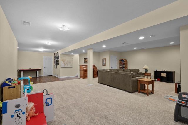 100 Farwell Drive, Cottage Grove, WI 53527