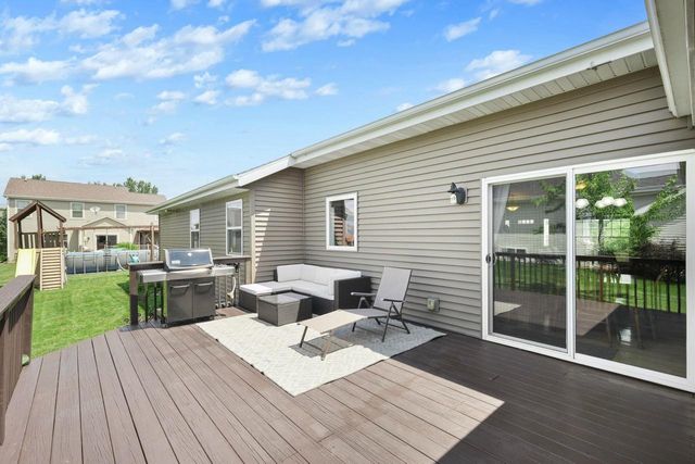 100 Farwell Drive, Cottage Grove, WI 53527