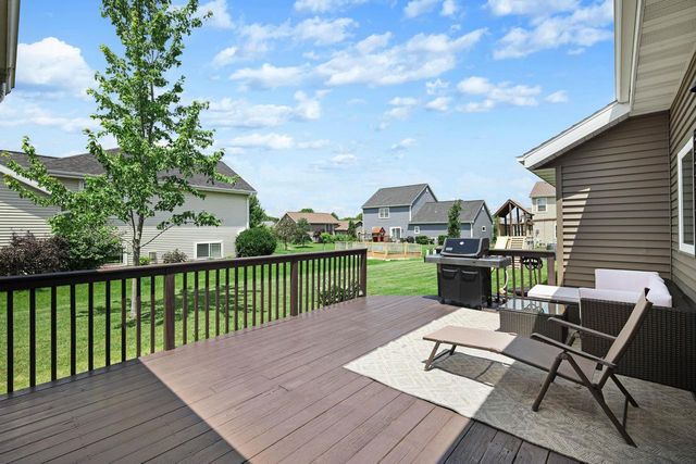 100 Farwell Drive, Cottage Grove, WI 53527