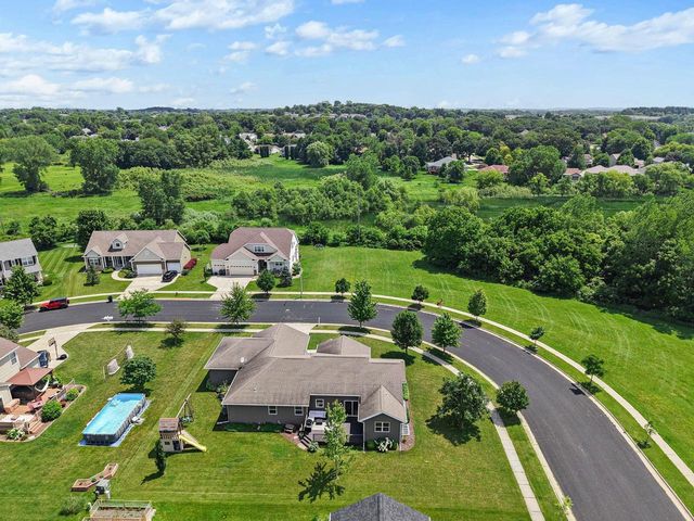 100 Farwell Drive, Cottage Grove, WI 53527