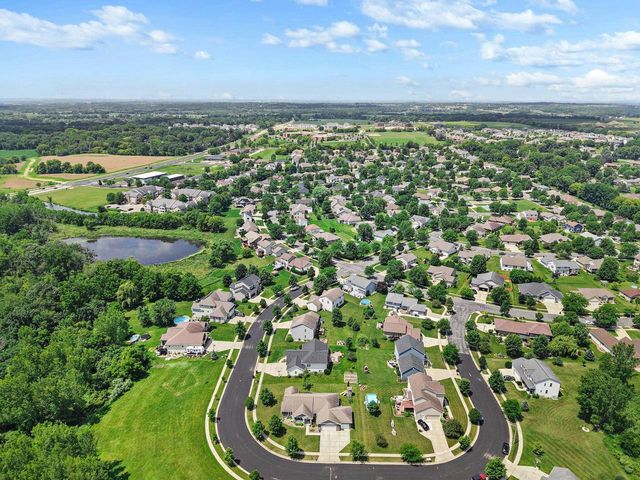 100 Farwell Drive, Cottage Grove, WI 53527