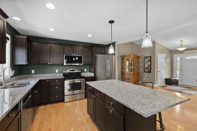 100 Farwell Drive, Cottage Grove, WI 53527