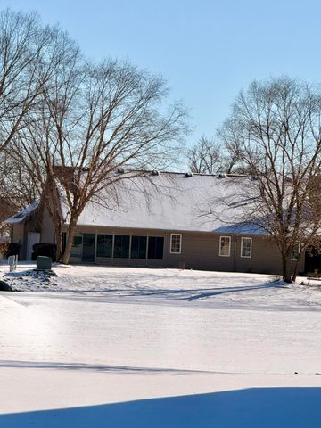 6198 Avocet Circle, Hobart, IN 46342