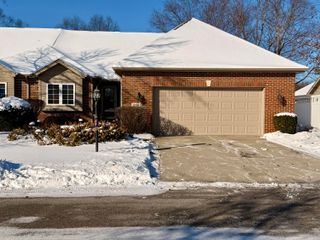 6198 Avocet Circle, Hobart, IN 46342