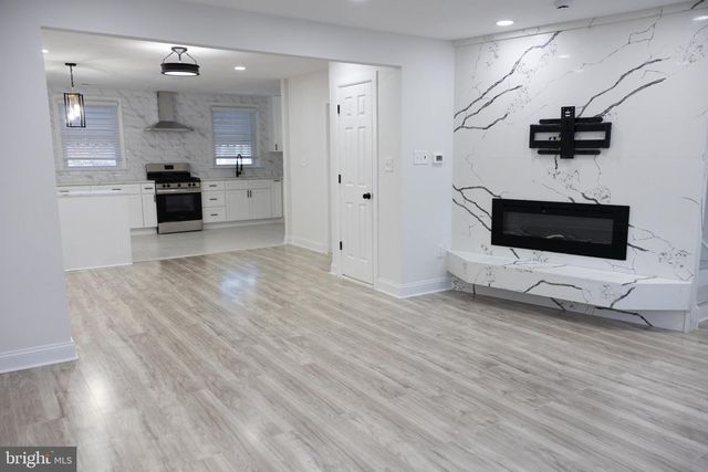 3286 CROMWELL RD, Philadelphia, PA 19114