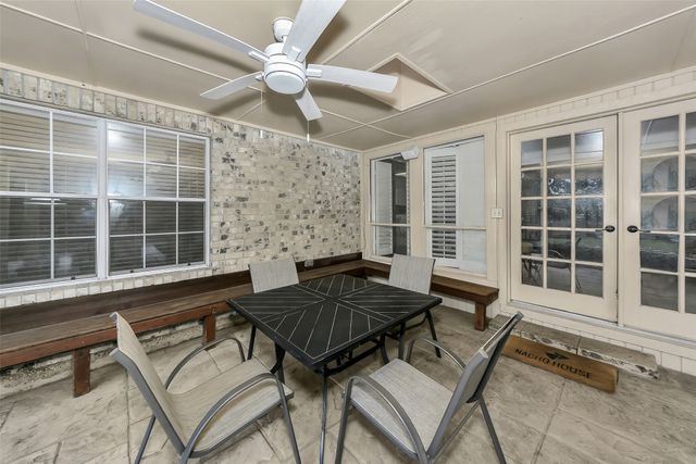 2425 Northgate Drive W, Irving, TX 75062
