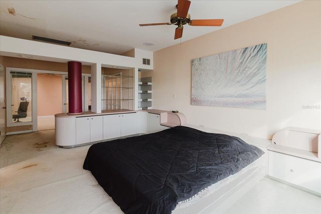 4404 OLD ORCHARD DRIVE, Tampa, FL 33618